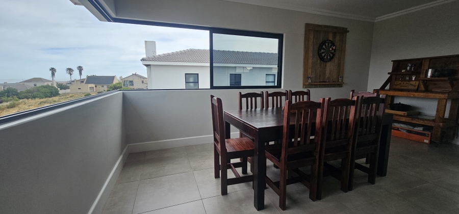 5 Bedroom Property for Sale in Myburgh Park Western Cape